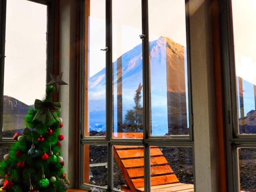 Fogo Bed & Breakfast | Casa Adriano & Filomena Montrond