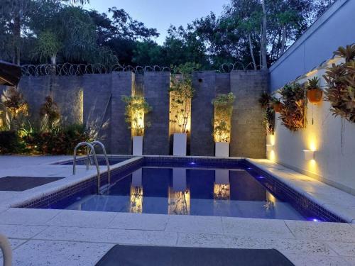Village da Ferradura House | Casa alto padrão na Ferradura em condomínio com piscina privativa