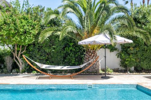 Golden Mile Apartment | Casa Azul First line villa -Puerto Banus Golden Mile
