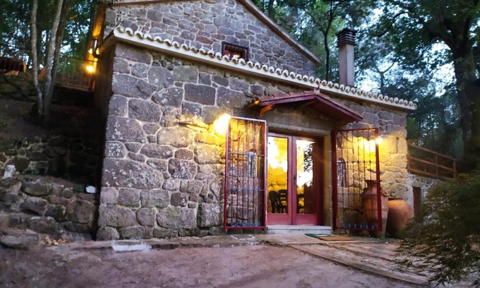 Pereiro de Aguiar House | Casa Bodeguita Sacra