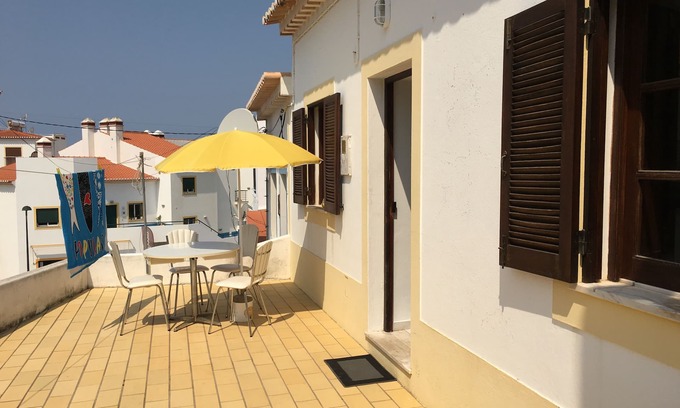 Carrapateira House | Casa Céu - beautiful Portuguese holiday house