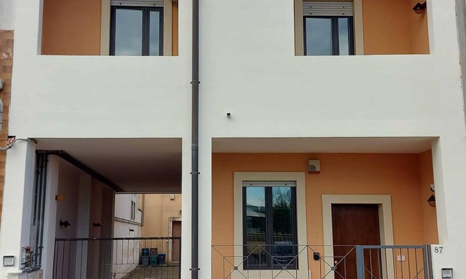 Castromediano House | Casa Cavalera, detached house on 2 levels in Lecce