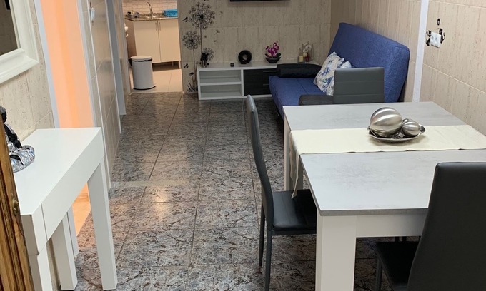Quart de Poblet House | Casa Centro Quart, 10 min Valencia and beaches. WIFI
