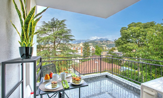 Viganello Apartment | Casa Collina, Lugano, Switzerland