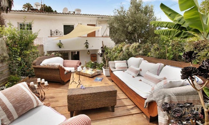 Tacoronte House | Casa con jardin