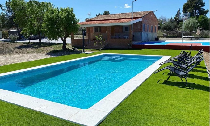 Fuentiduena de Tajo House | Casa con piscina, Villa Alarilla