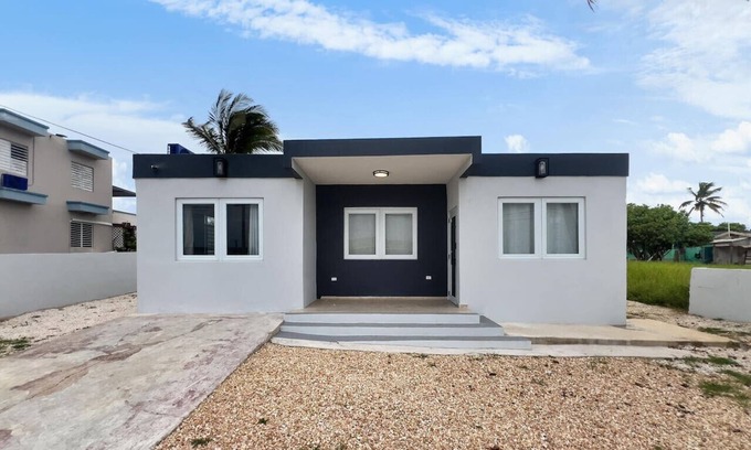 Islote House | Casa Cueva | BEach House for 14 PPL @ Arecibo