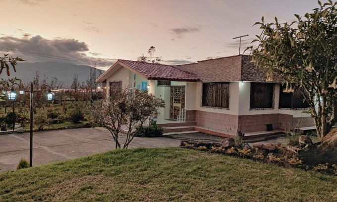 Pillaro House | Casa de campo Pillaro - Activa