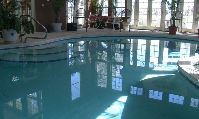 Paradise Hills Civic House | CASA DE CARRARO PRIVATE OASIS IN ALBUQUERQUE