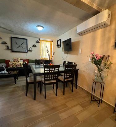Downtown Cancun Apartment | Casa de la orquidia