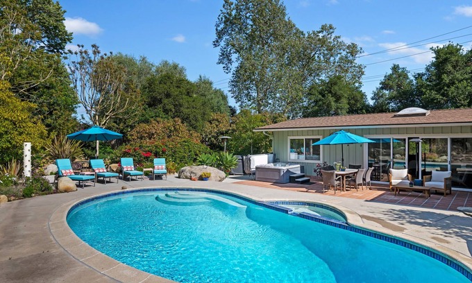 Carpinteria House | Casa de Luz