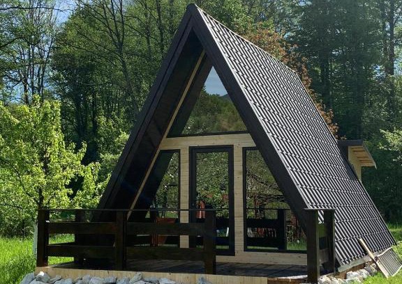 Campu lui Neag House | Casa de vacanța Cristina