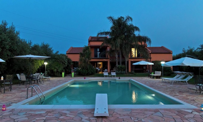 Capaccio Scalo Apartment | Casa degli Ulivi – A Haven of Relaxation Between Greenery and the Sea