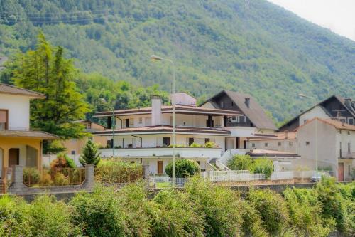 Tirano Apartment | Casa dei Pini