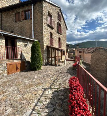 El Pont De Bar Ski Chalet | Casa del Castell de Toloriu