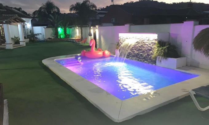 Coin House | Casa del valle