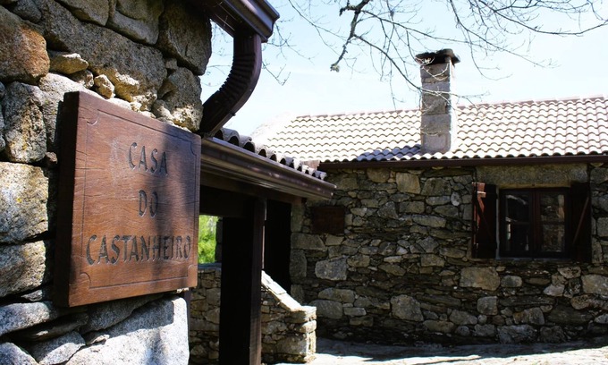 Melgaco Cottage | 'Casa do Castanheiro' | Nature | Mountain | Trails | Branda da Aveleira