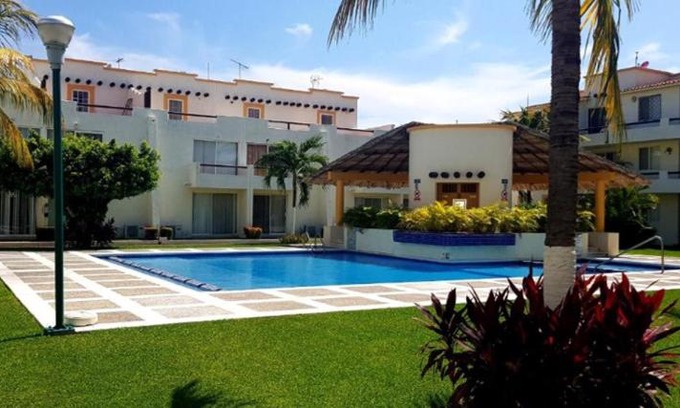 Granjas del Marques House | Casa en renta para descanso en Zona Diamante de Acapulco excelentes instalaciones y ubicación