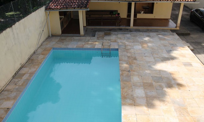 Coqueiral House | Casa Espaçosa Privada c/Piscina Churrasqueira e Área Gourmet