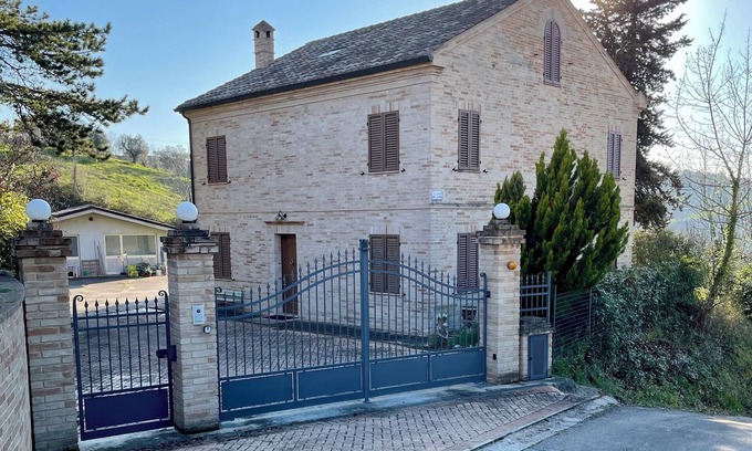 Ponzano di Fermo House | Casa Estelo, nestled in an oasis of tranquility ideal for families
