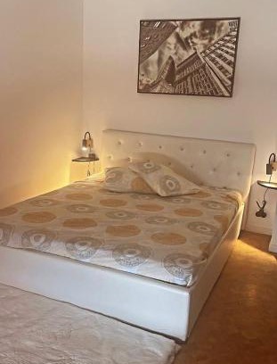 Montceau-les-Mines Apartment | Casa