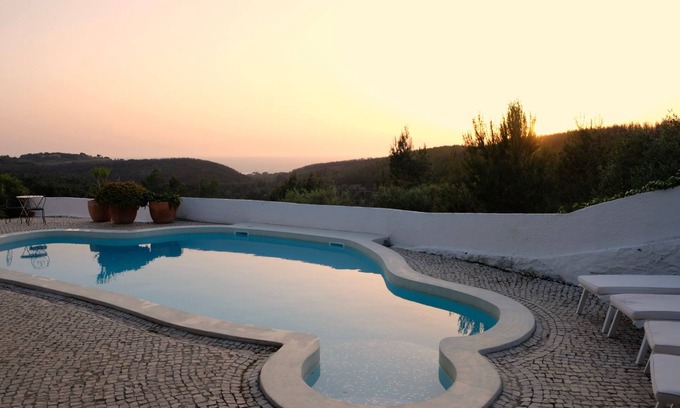 Charneca Villa | Casa Guincho Unique property | Ocean views | Walking distance to Beach | Cascais