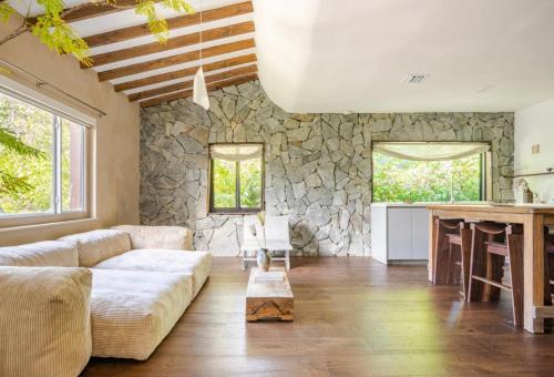 Buena Vista House | Casa Ishi - at lumicollection