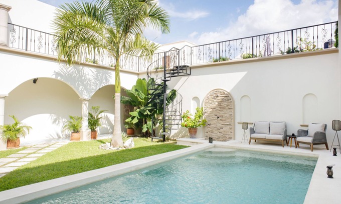 Colonia Adolfo Lopez Mateos Condo | Casa Ixchel 1 | A Modern Mexican Oasis in Cozumel