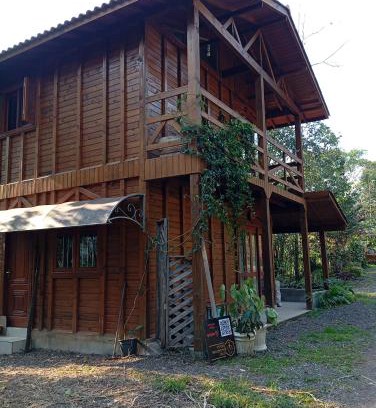 Tres Coroas House | Casa Lótus