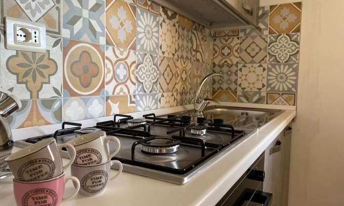Parghelia Apartment | Casa Michelino One Bedroom House