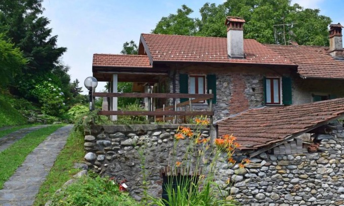 Castello House | Casa Mulino by Interhome