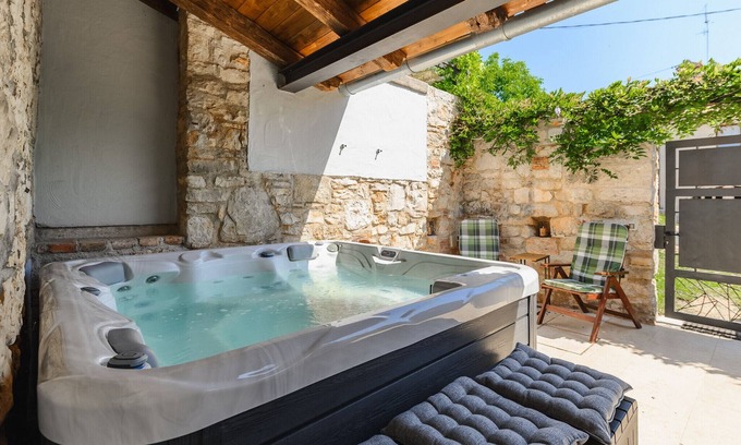Fuskulin Ski Chalet | Casa Nini I - Jacuzzi