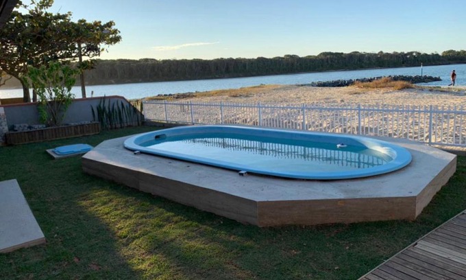 Balneario Barra do Sul House | Casa pé na areia em barra do sul