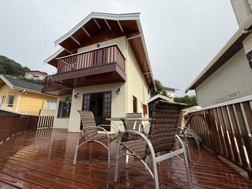 Jardim Sumare House | Casa para até 8 pessoas ou studio para até 3 com fácil acesso à pontos turísticos