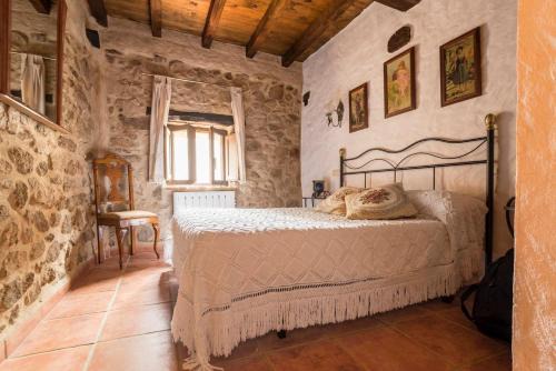 Miranda del Castanar Apartment | CASA PETRA