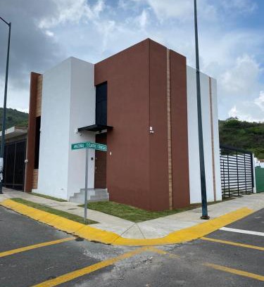 Tepic House | Casa Puerta Paraíso