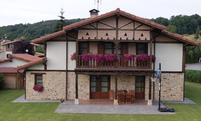 Ametzaga Zuia House | CASA RURAL BAKUBITXI