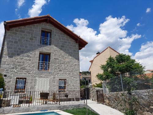 Becerril de la Sierra House | Casa Rural del Tío Maino