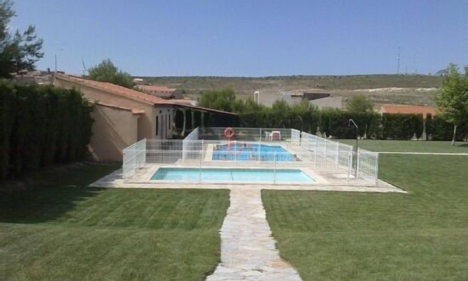 Fuendetodos Cottage | Casa Rural del Pintor for 15 people