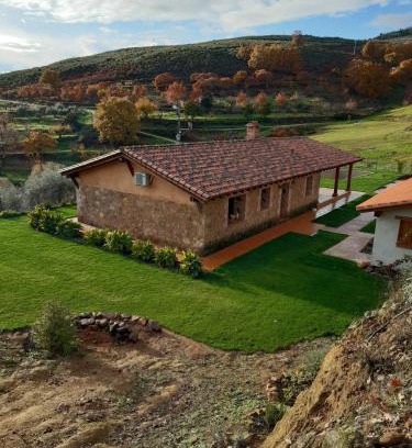 Candeleda House | Casa rural Quinta de los Almiares