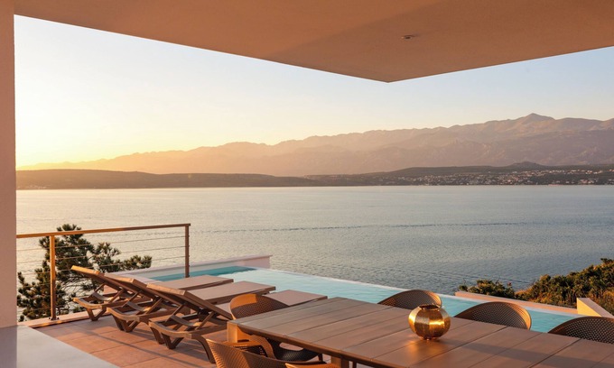 Novigrad Villa | Casa Sara - peace, panoramic sea & monutain view