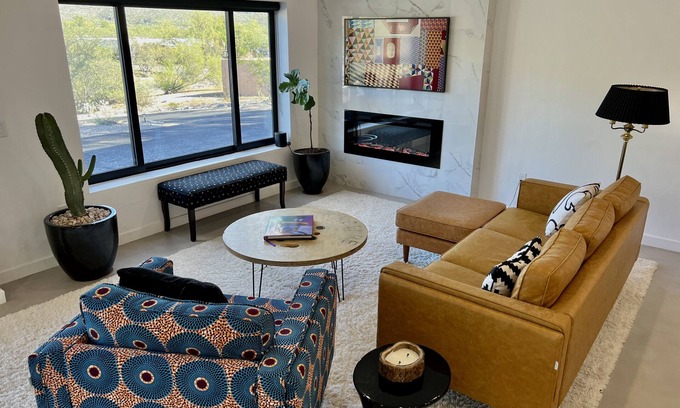 Tucson House | Casa Tui: Sabino Canyon! Cyclists! Gym+Pool+Views!