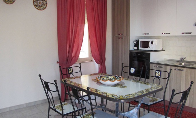 Caltagirone House | Casa Vacanze a Caltagirone