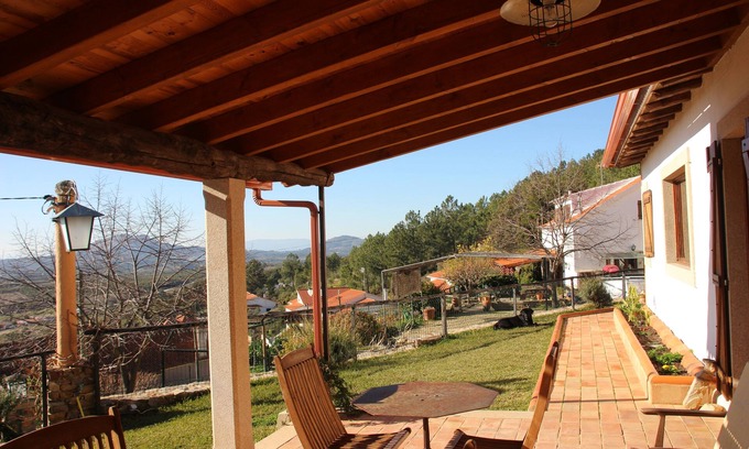 Penha Garcia Cottage | Casal da Serra - Guest accommodation