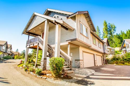 Ronald Apartment | Cascade Cozy at Roslyn Ridge Resort