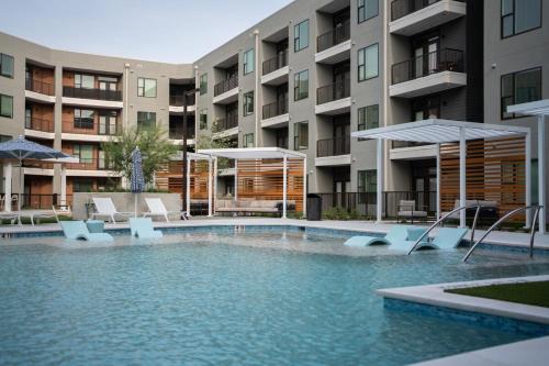 McNeil Apartment | Casita Cactus Pool - Near Q2, Domain & Parks