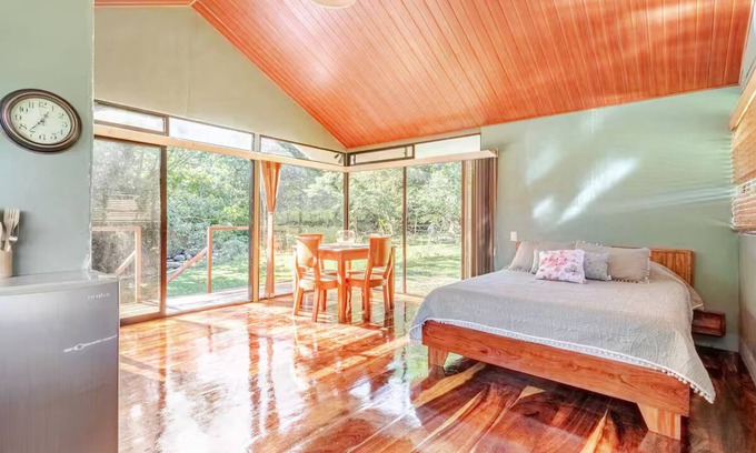 Tierras Morenas Cabin | Casita Surrounded by Nature