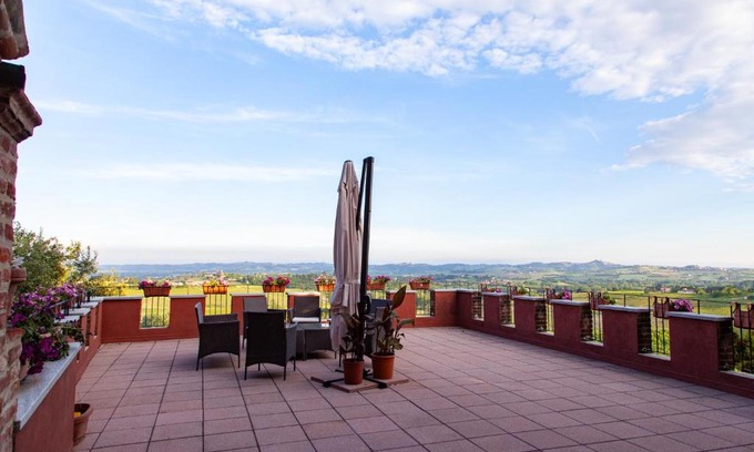 Rosignano Monferrato Bed & Breakfast | Castello Mellana