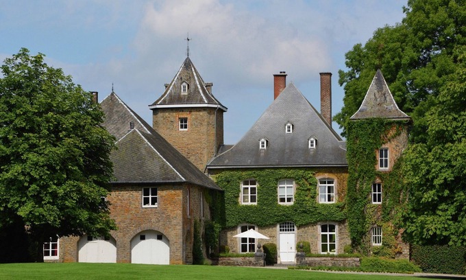 Longchamps-bertogne Other | Castle in Bastogne with Bubble Bath