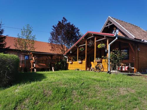 Ciugud House | Casuta cu Brazi